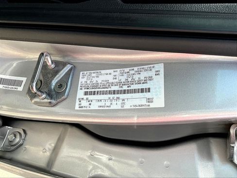 Used 2019 Ford Escape SE AWD/4WD image 19