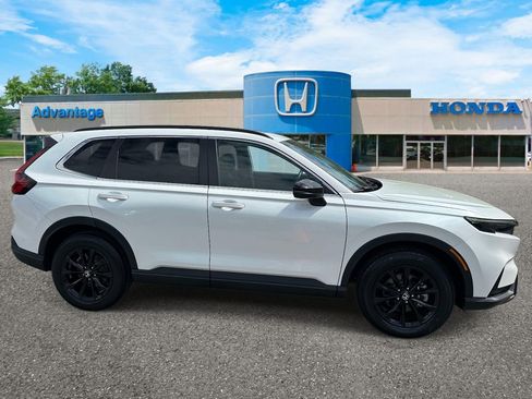 Certified 2023 Honda CR-V Sport image 3
