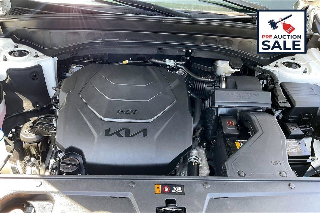 Used 2025 Kia Telluride S AWD/4WD image 10