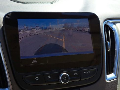 Used 2024 Chevrolet Malibu LT FWD image 30