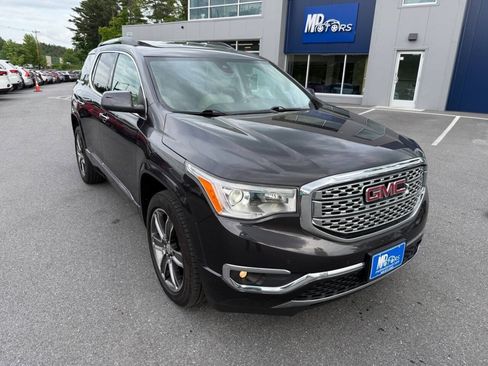 Used 2017 GMC Acadia Denali w/ LPO, Floor Liner Package AWD/4WD image 5