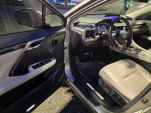 Used 2019 Lexus RX 450hL Luxury image 21