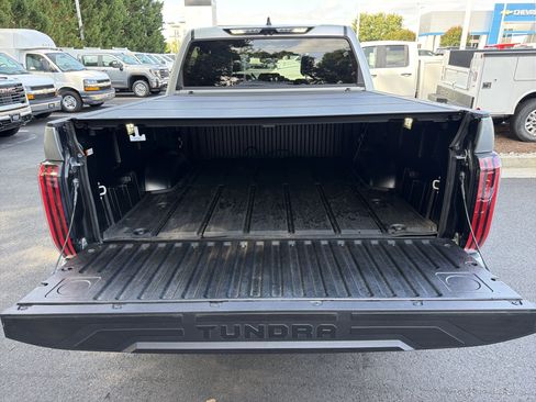 Used 2026 Toyota Tundra Limited AWD/4WD image 34