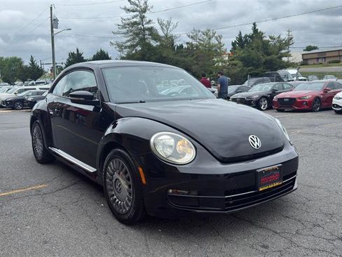 Used 2014 Volkswagen Beetle 1.8T FWD image 3