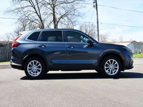 Used 2023 Honda CR-V EX-L image 8