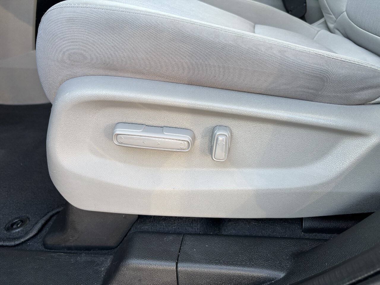 Used 2022 Honda Odyssey LX image 15