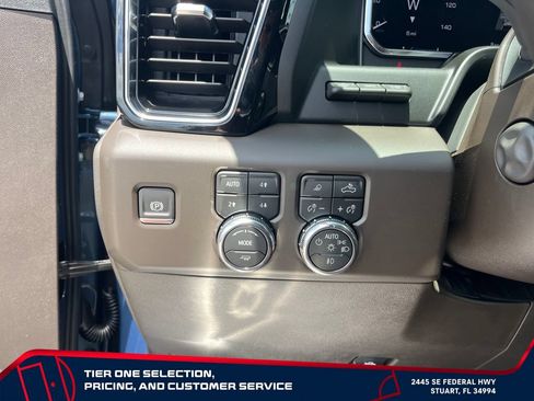 New 2026 GMC Sierra 1500 Denali w/ Technology Package AWD/4WD image 24
