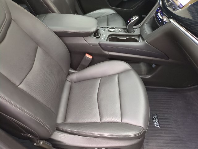 Used 2024 Cadillac XT6 Premium Luxury w/ LPO, Floor Liner Package FWD image 27