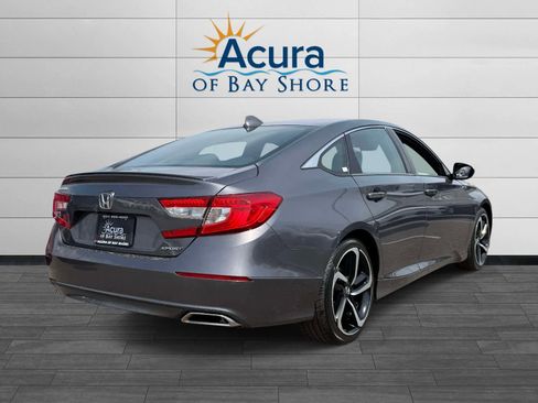 Used 2019 Honda Accord Sport image 5