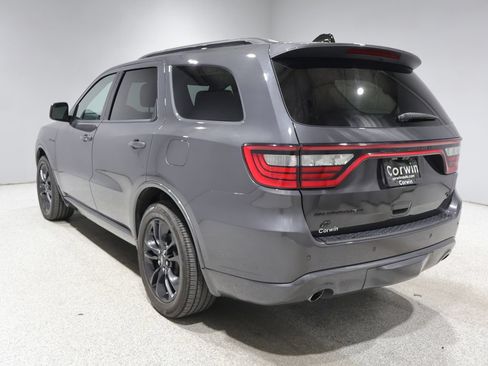 Certified 2023 Dodge Durango R/T w/ Blacktop Package AWD/4WD image 6