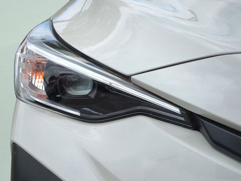 Used 2024 Subaru Crosstrek 2.0i AWD/4WD image 22