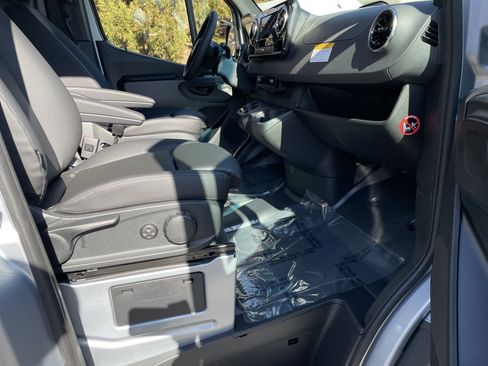 New 2026 Mercedes-Benz Sprinter 2500 image 42