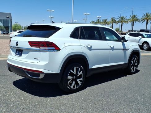 Certified 2023 Volkswagen Atlas Cross Sport SE AWD/4WD image 7