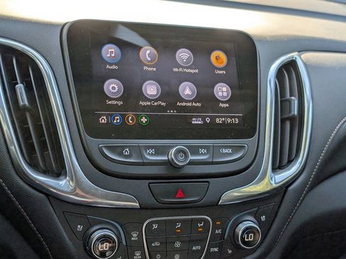 Used 2020 Chevrolet Equinox Premier FWD image 22