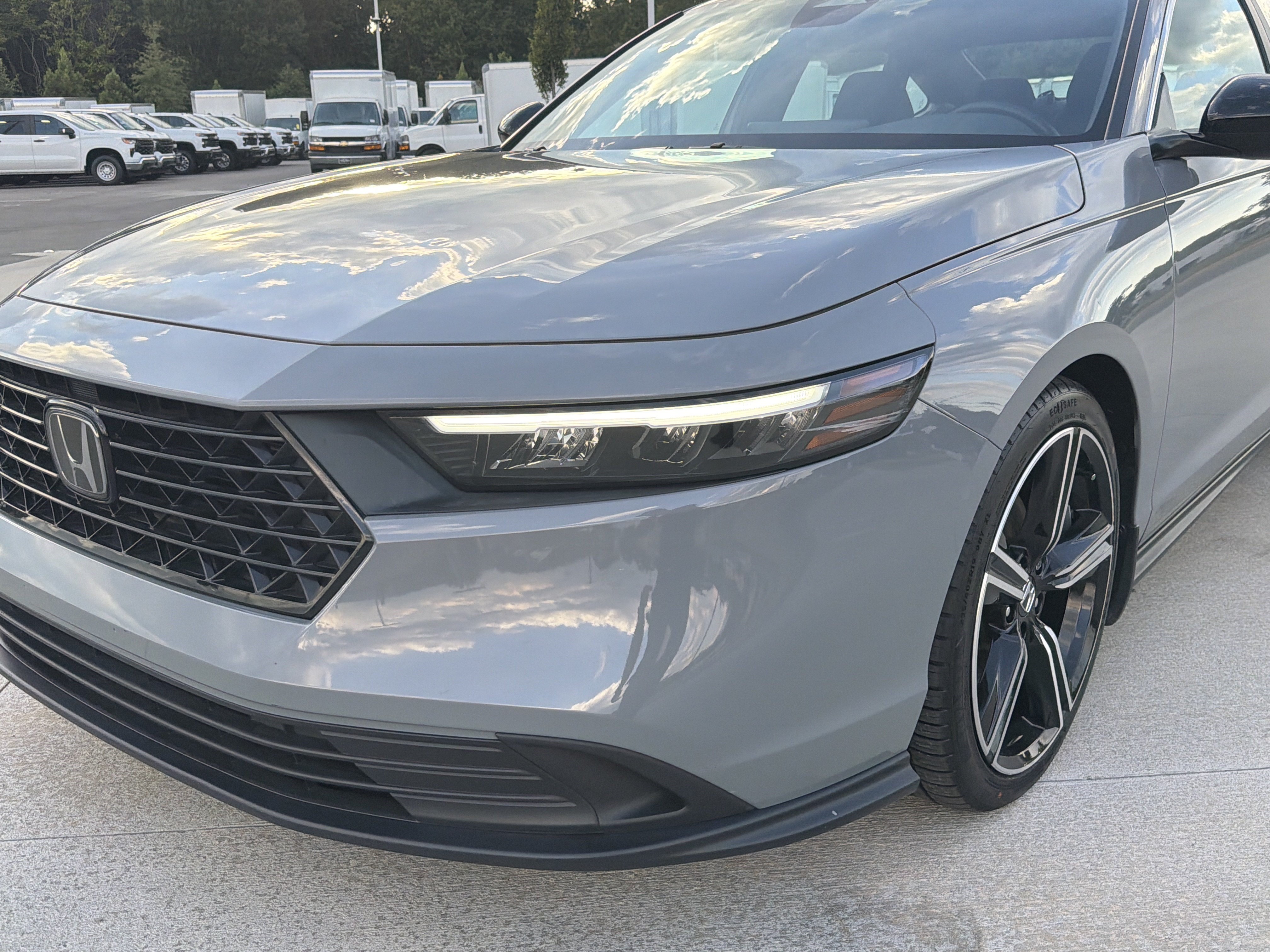 Used 2024 Honda Accord Sport image 6