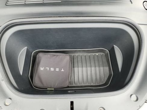 Used 2021 Tesla Model Y Long Range AWD/4WD image 21
