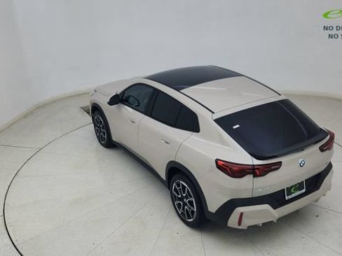 Used 2026 BMW X2 xDrive28i AWD/4WD image 80