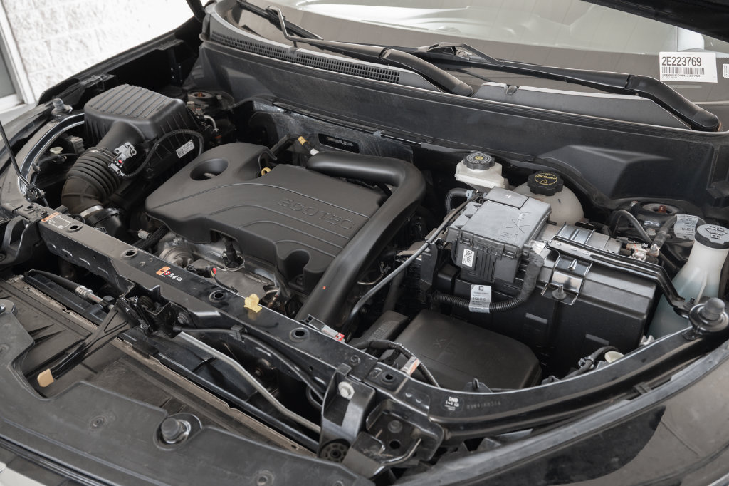 Used 2024 Chevrolet Equinox LT AWD/4WD image 15