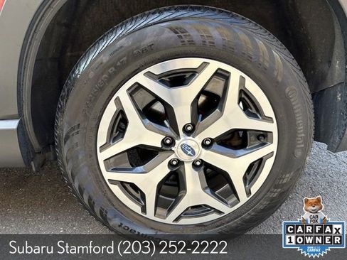 Used 2022 Subaru Forester Premium image 32