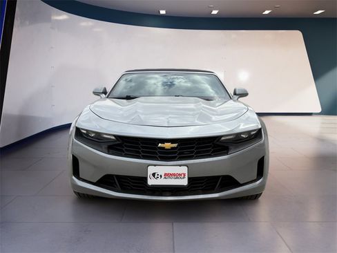 Used 2023 Chevrolet Camaro LT image 8