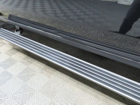 Used 2025 GMC Sierra 3500 AT4 image 56