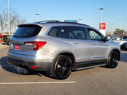 Used 2022 Honda Pilot Special Edition image 3