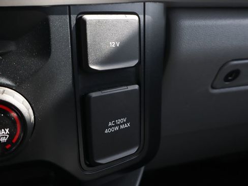Used 2024 Ford F350 XLT AWD/4WD image 38