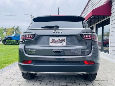 Used 2023 Jeep Compass Limited w/ Sun and Sound Group AWD/4WD image 6