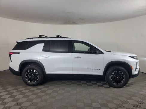 New 2026 Chevrolet Traverse Z71 image 3