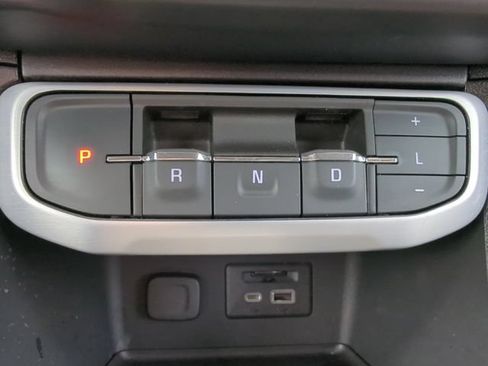 Used 2023 GMC Acadia SLE w/ Driver Convenience Package AWD/4WD image 29