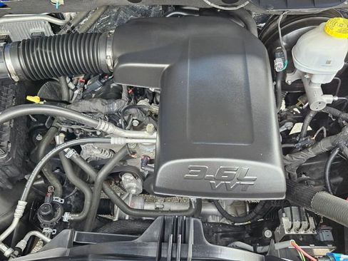 Used 2023 RAM 1500 Tradesman w/ Tradesman SXT Package AWD/4WD image 29