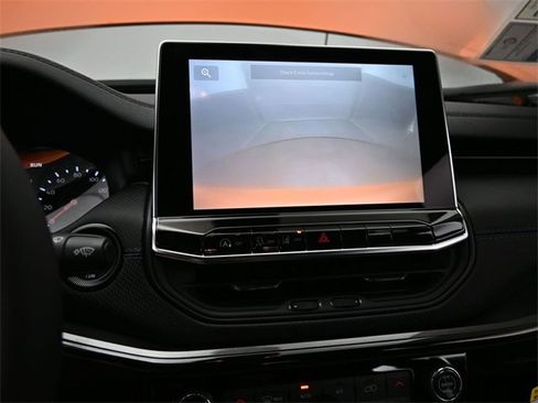 New 2026 Jeep Compass Latitude w/ Sun and Sound Group image 35