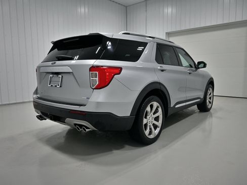Used 2020 Ford Explorer Platinum AWD/4WD image 39