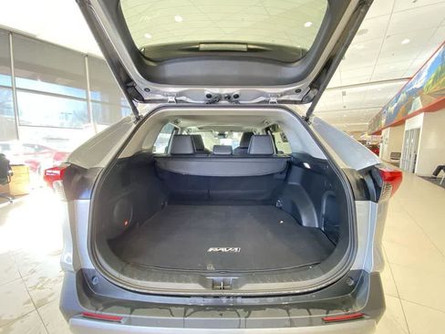Used 2024 Toyota RAV4 Limited image 26