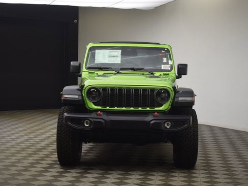 New 2026 Jeep Wrangler Rubicon w/ Xtreme 35 Tire Package image 2