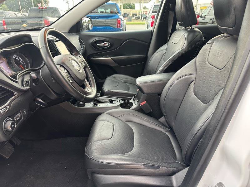 Used 2021 Jeep Cherokee Limited AWD/4WD image 9