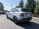 Used 2022 Kia Sorento S w/ Panoramic Sunroof Package image 3