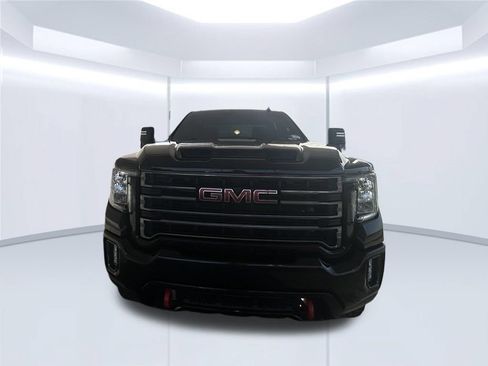 Used 2022 GMC Sierra 2500 AT4 AWD/4WD image 2