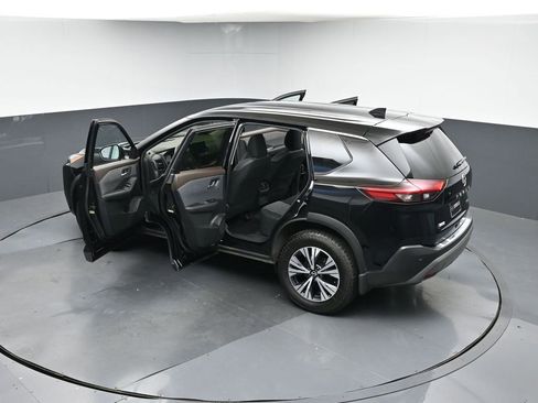 Used 2023 Nissan Rogue SV image 52