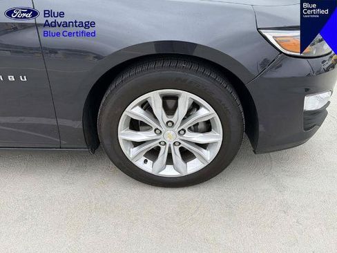 Used 2022 Chevrolet Malibu LT FWD image 9