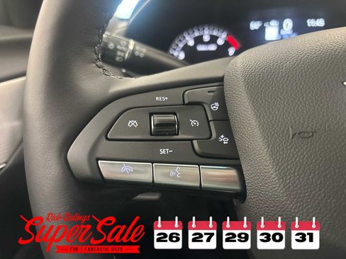 Used 2025 Cadillac CT4 Premium Luxury image 25