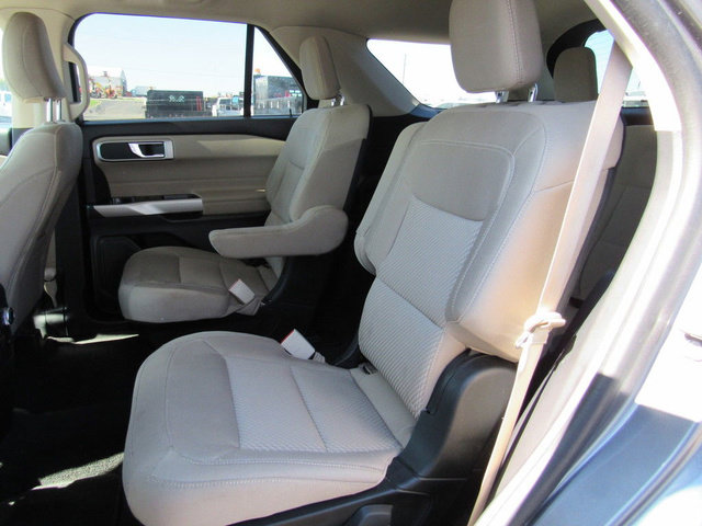Used 2022 Ford Explorer XLT AWD/4WD image 24