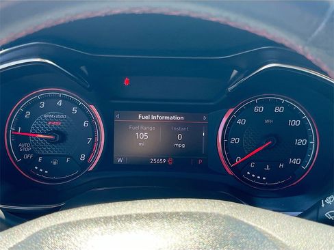 Used 2021 Chevrolet TrailBlazer RS w/ Sun and Liftgate Package image 12