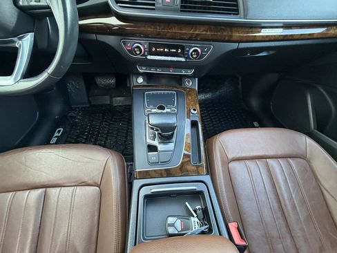 Used 2018 Audi Q5 2.0T Premium Plus w/ Premium Plus Package image 17