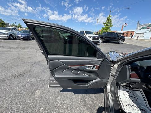 Used 2013 INFINITI M56 x AWD/4WD image 13