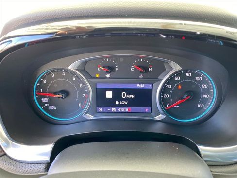 Used 2022 Chevrolet Traverse RS AWD/4WD image 21