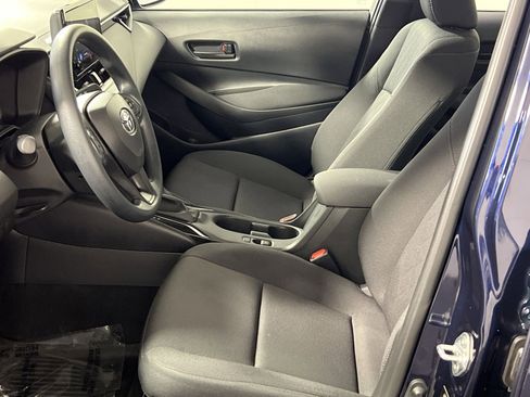 Used 2025 Toyota Corolla LE w/ LE Premium Package FWD image 14