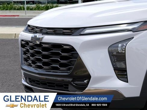 New 2026 Chevrolet Trax ACTIV FWD image 13