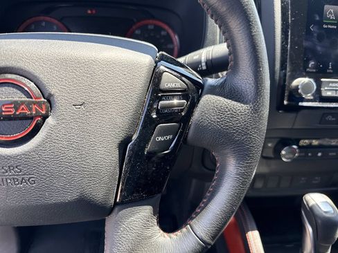 Used 2024 Nissan Frontier Pro-X RWD image 15
