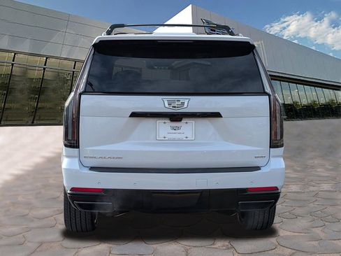 New 2026 Cadillac Escalade ESV Platinum Sport w/ LPO, ONYX Package image 3